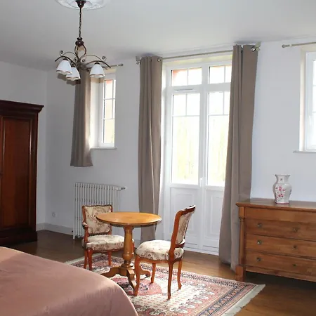 Bed and breakfast Le Chateau De 1916 Mesnil-Martinsart