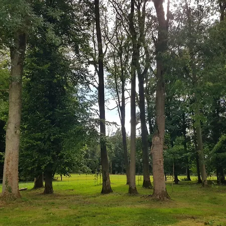 Le Chateau De 1916 Отель типа 